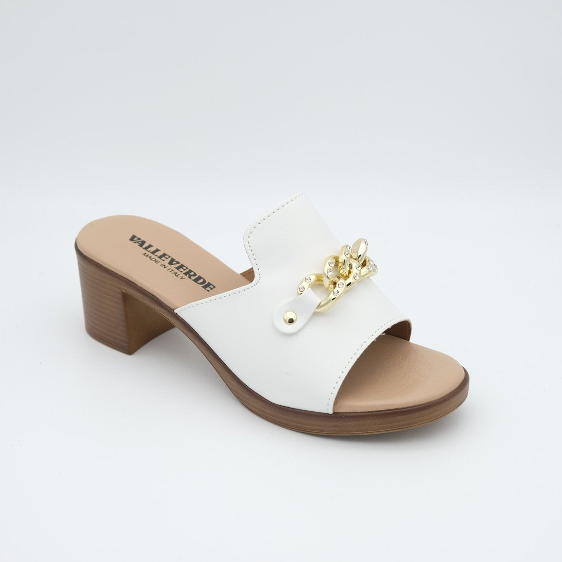 01101_8|bcd838eccd9eeda54e67dcb51311cb28